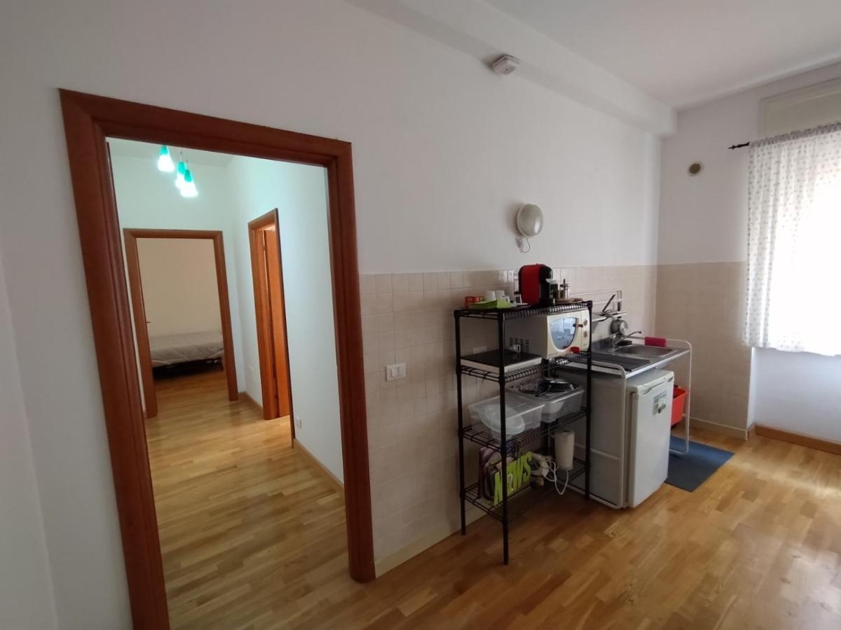 Centro E Porto Apartment Ливорно Екстериор снимка
